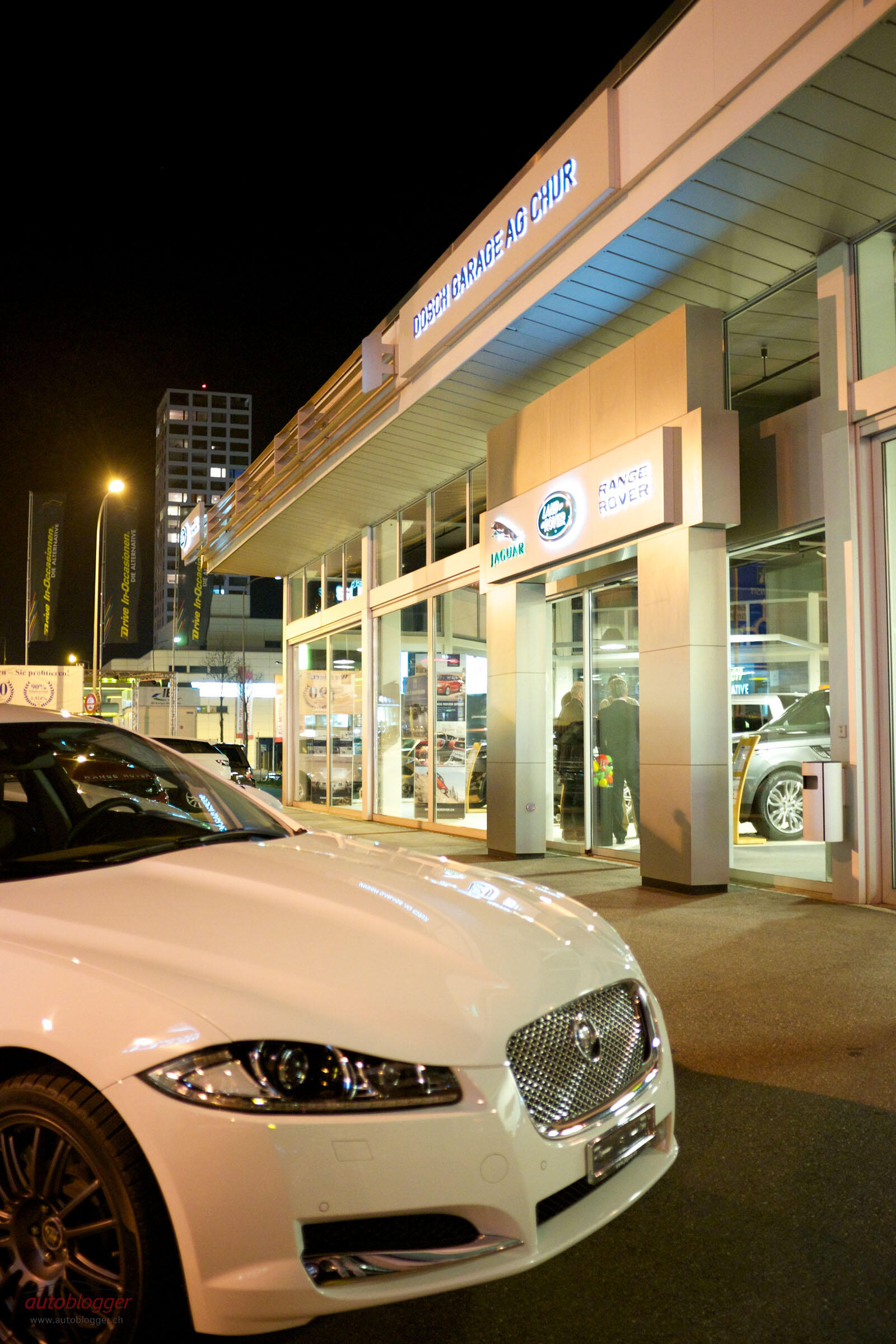 Bild ohne Beschreibung Bild ohne Beschreibung