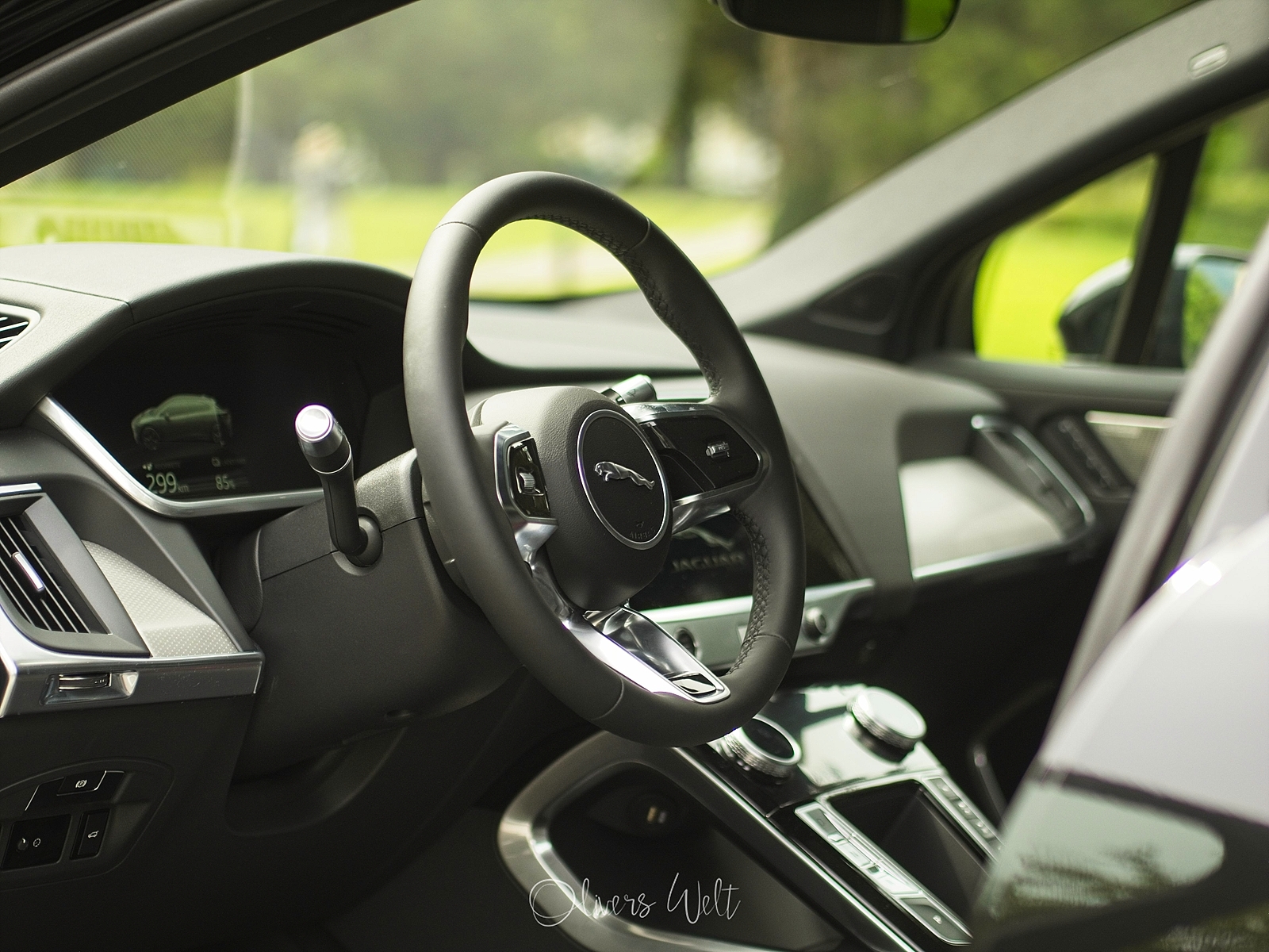 Bild ohne Beschreibung Bild ohne Beschreibung