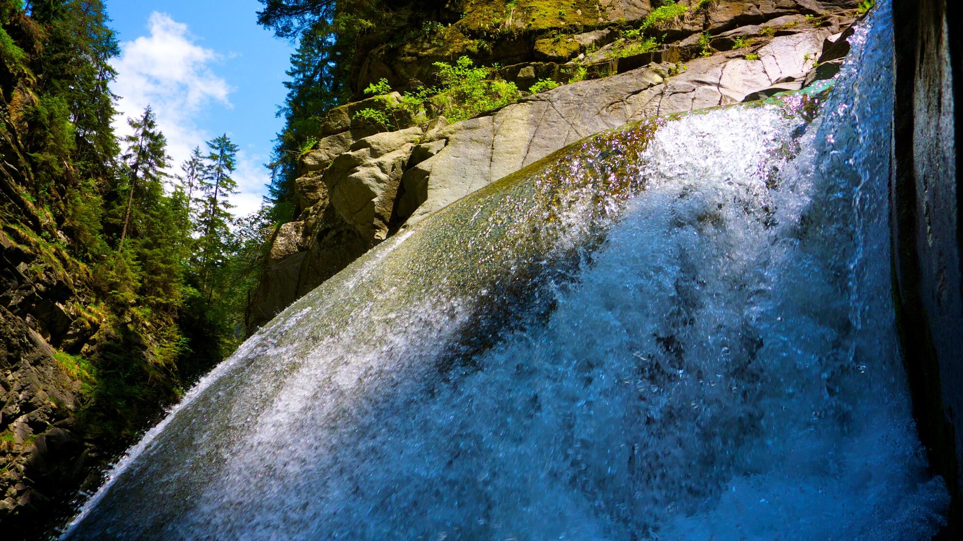 Bild ohne Beschreibung