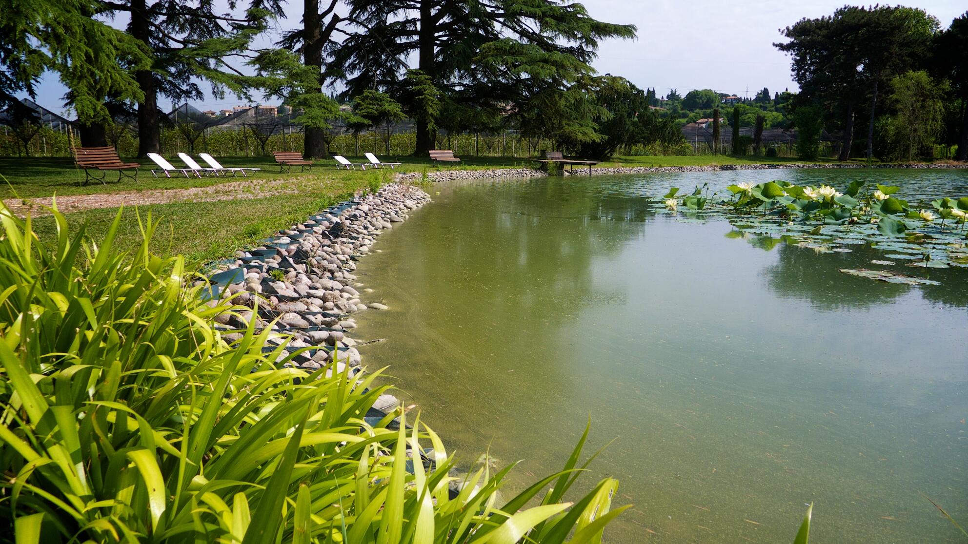 Bild ohne Beschreibung Bild ohne Beschreibung