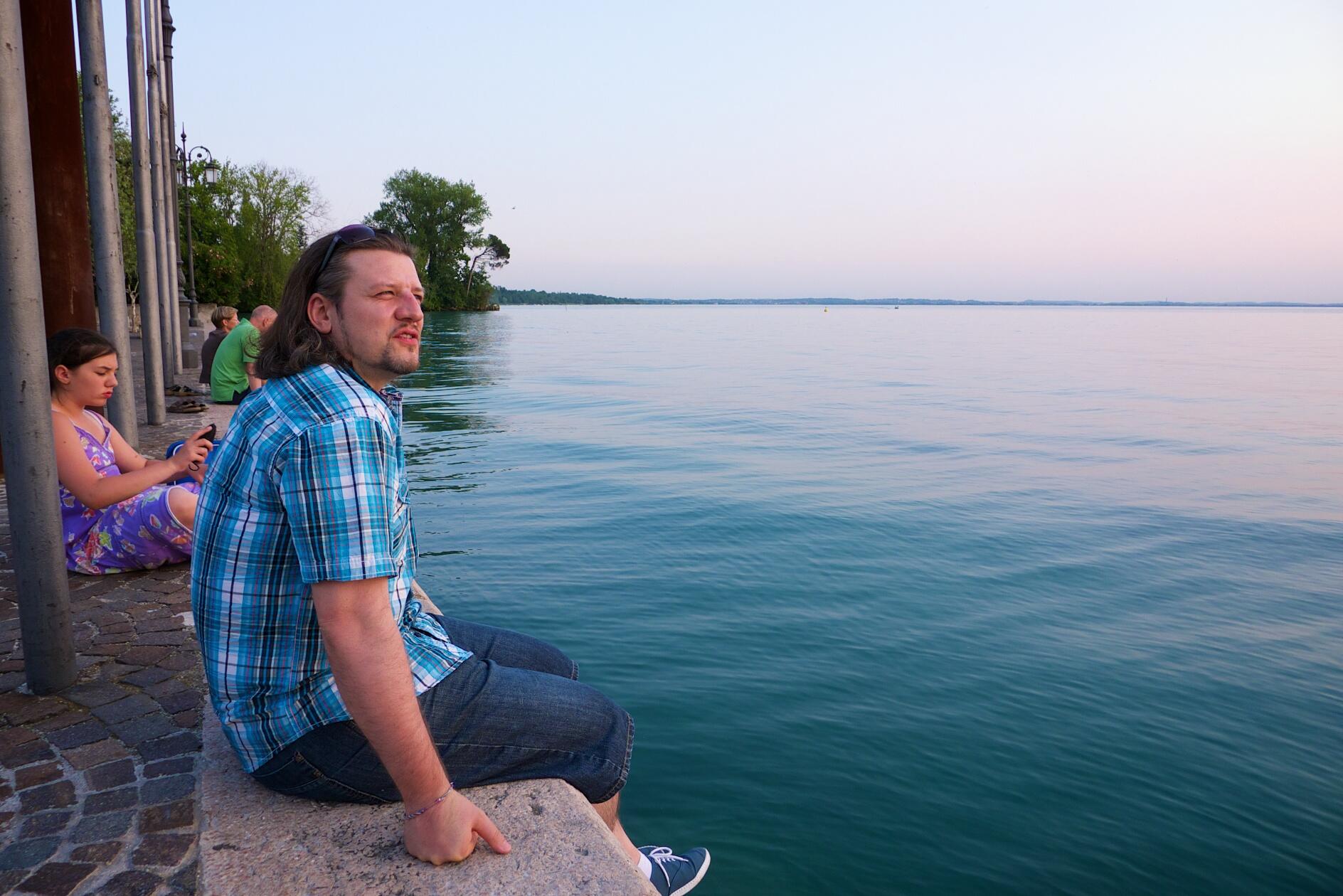 Bild ohne Beschreibung Bild ohne Beschreibung