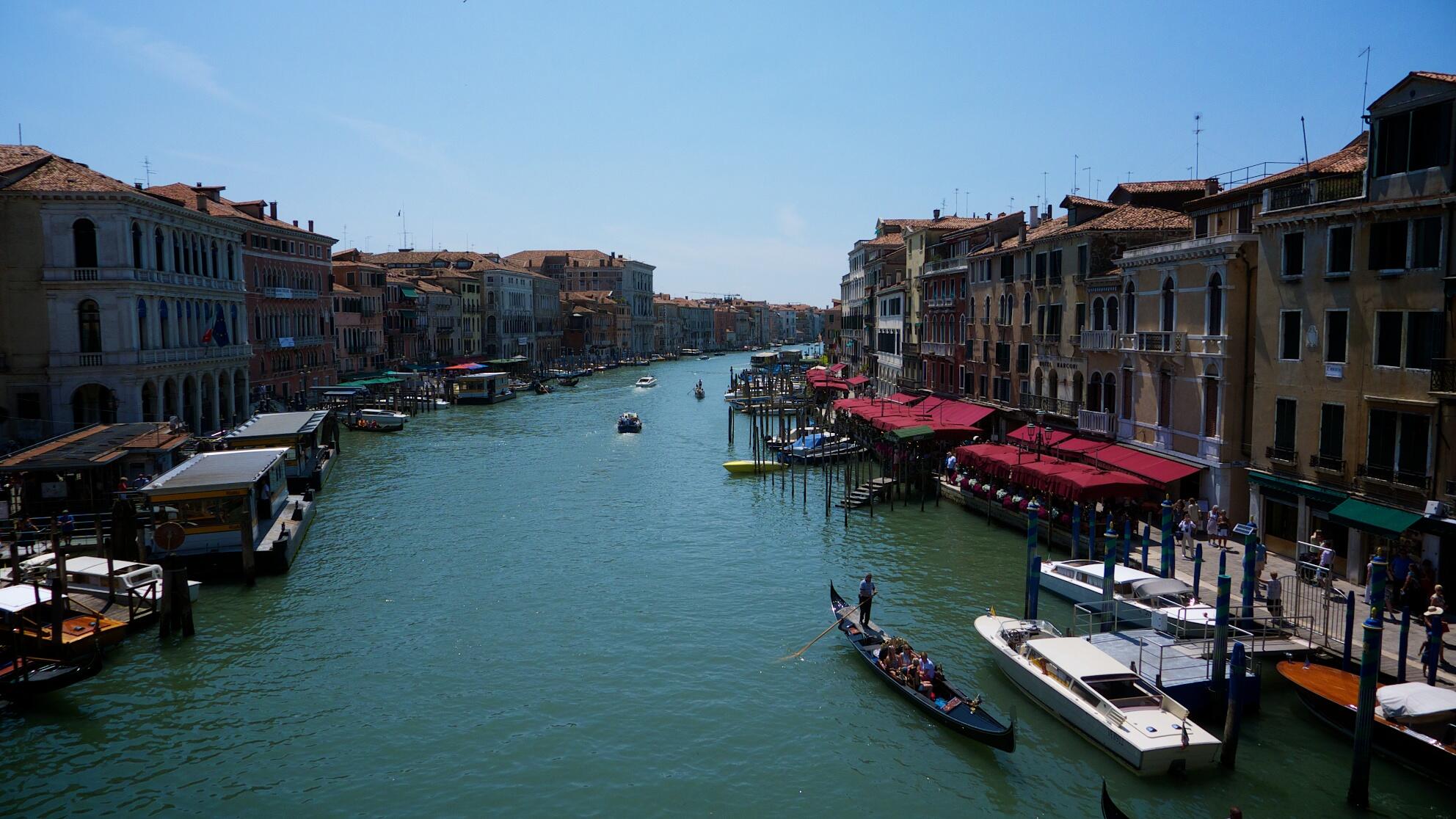 Bild ohne Beschreibung Bild ohne Beschreibung