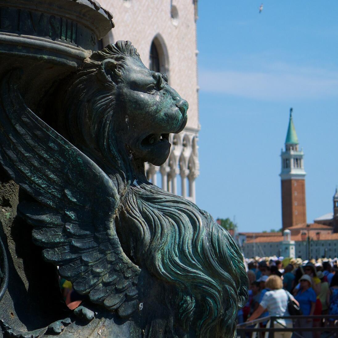 Bild ohne Beschreibung Bild ohne Beschreibung