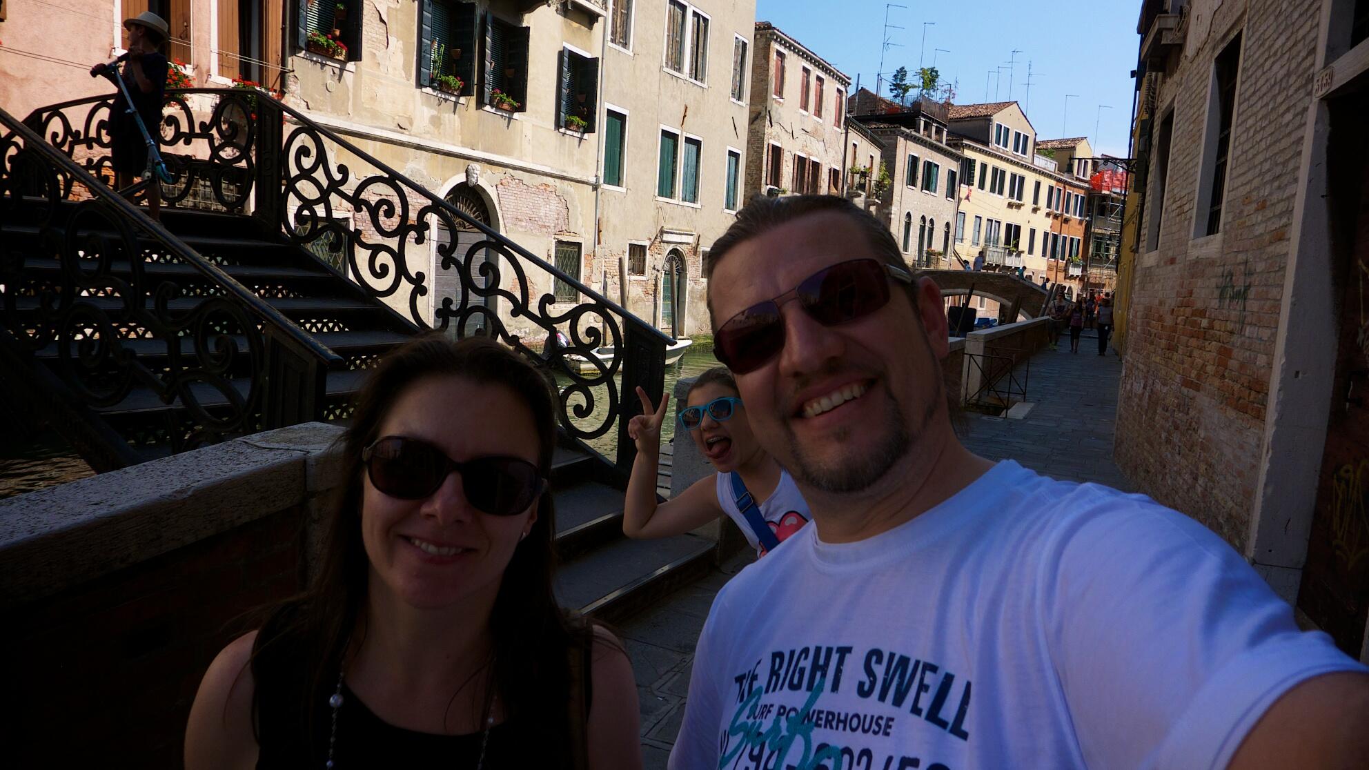 Bild ohne Beschreibung Bild ohne Beschreibung