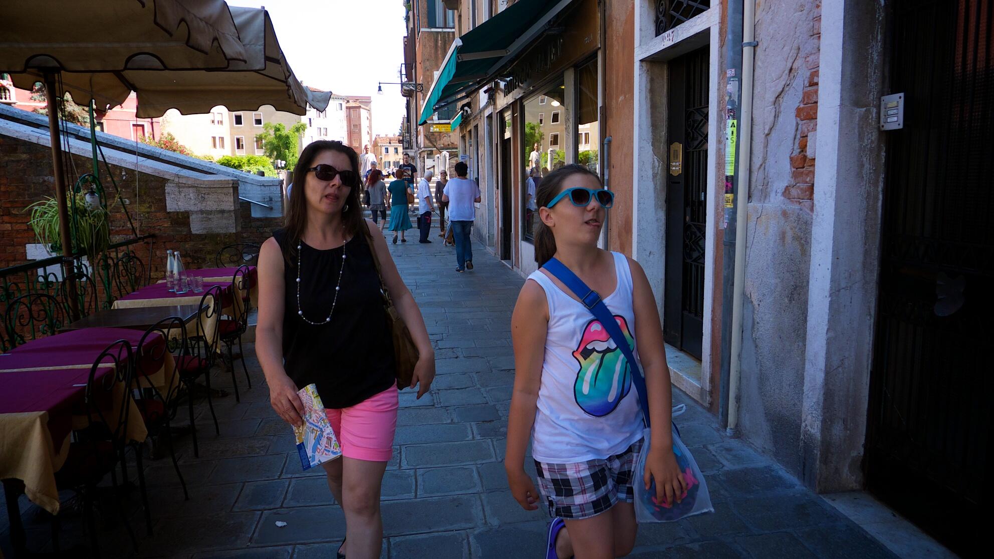 Bild ohne Beschreibung Bild ohne Beschreibung