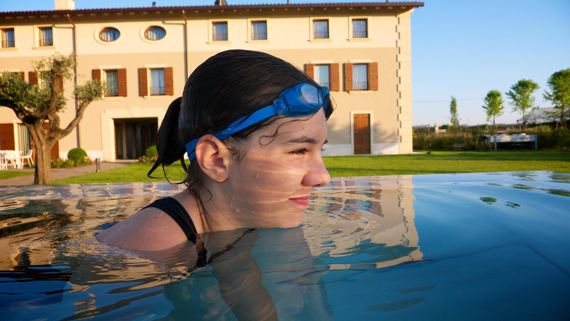 Bild ohne Beschreibung Bild ohne Beschreibung