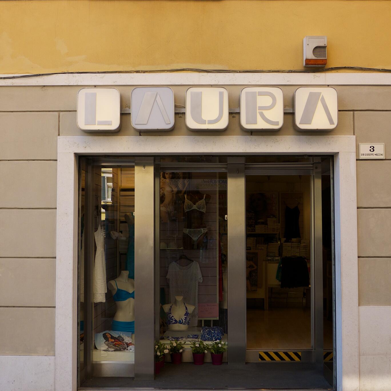 Bild ohne Beschreibung Bild ohne Beschreibung