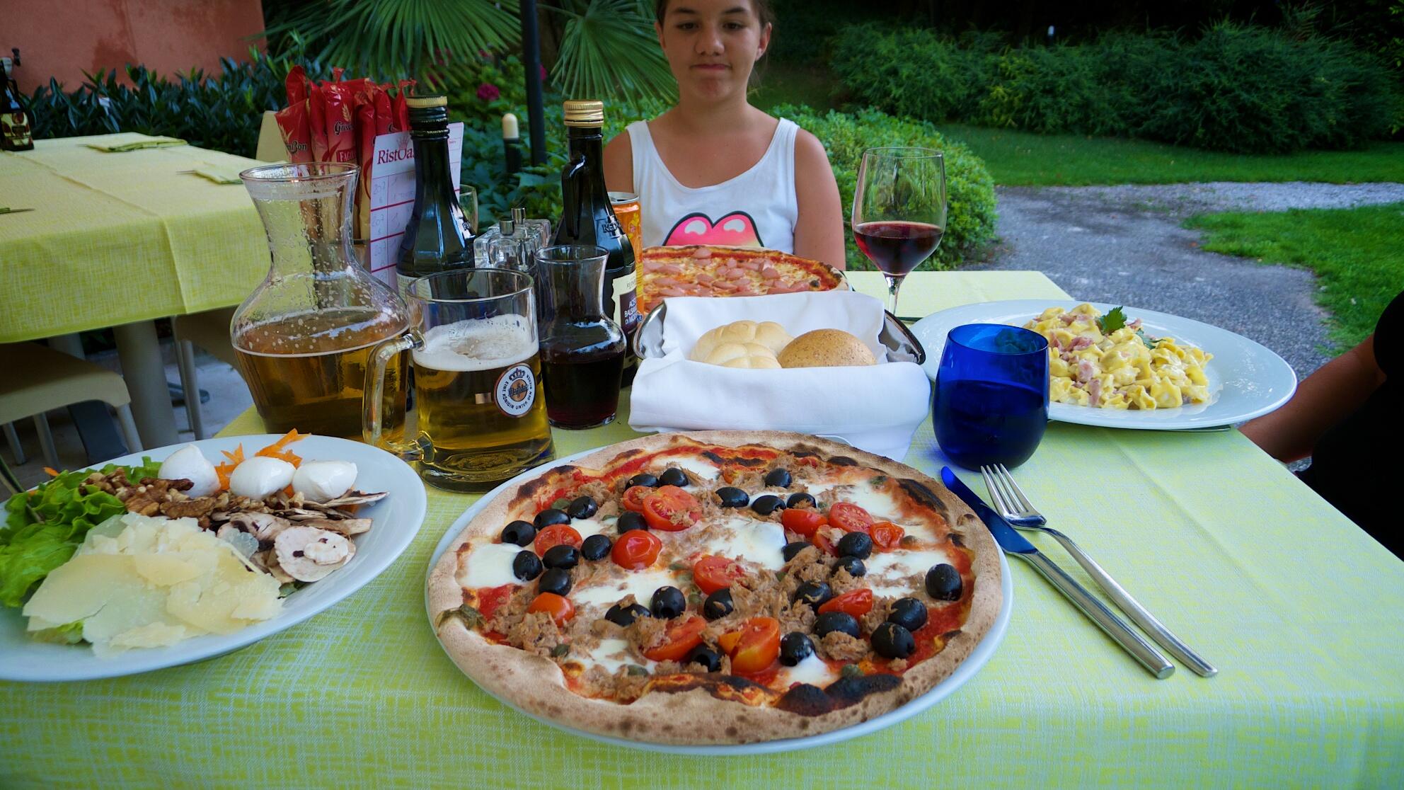 Bild ohne Beschreibung Bild ohne Beschreibung