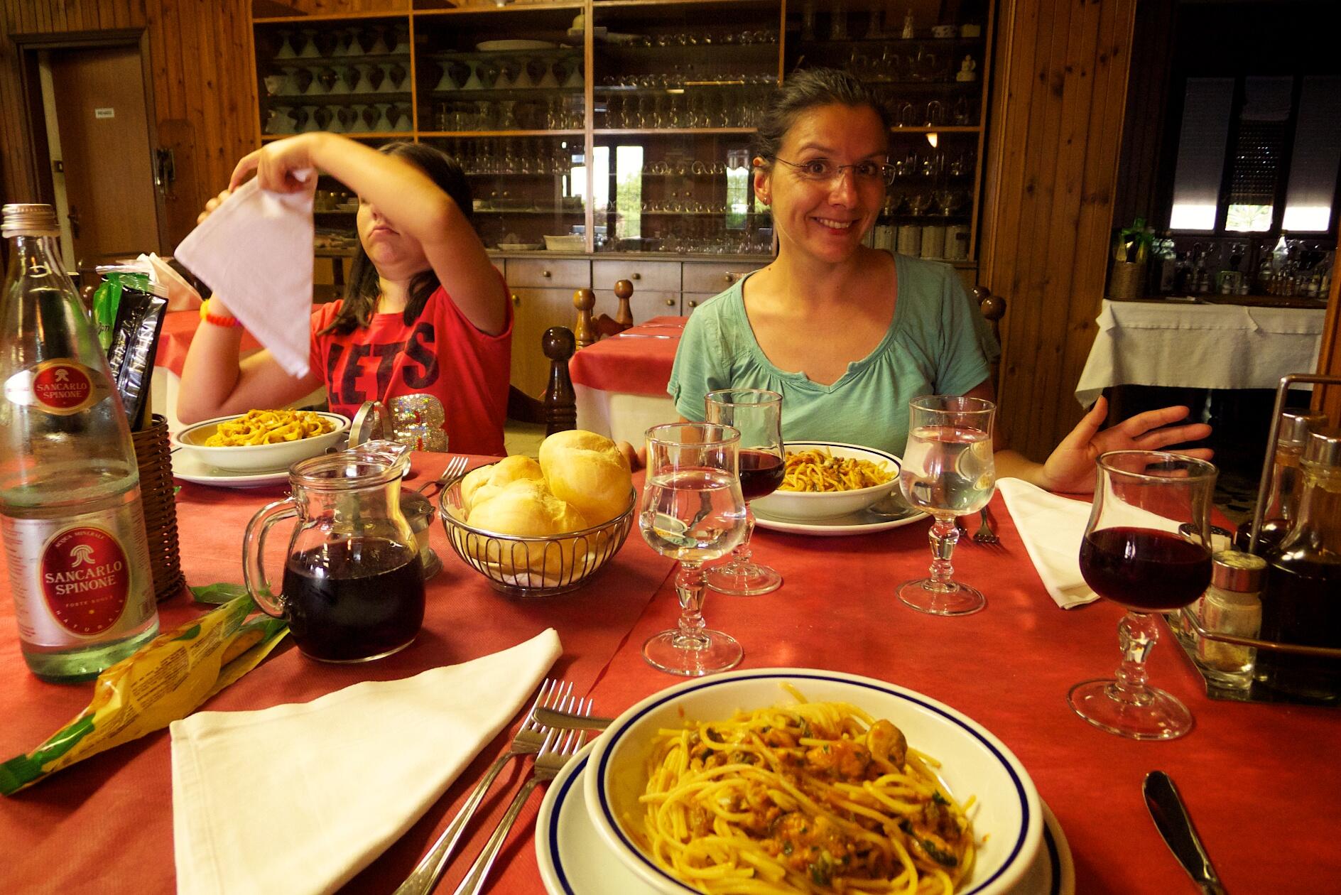 Bild ohne Beschreibung Bild ohne Beschreibung