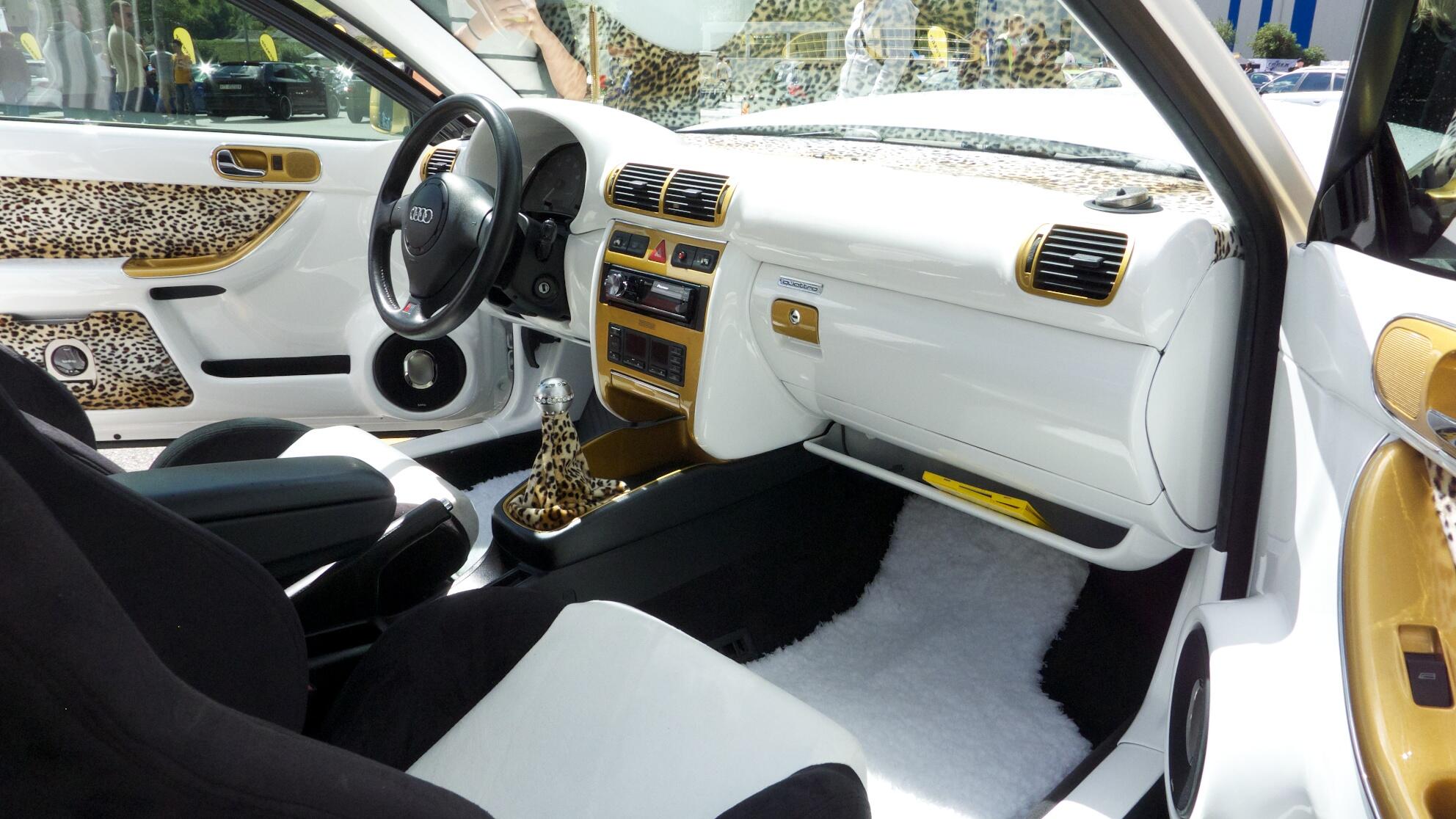 Bild ohne Beschreibung