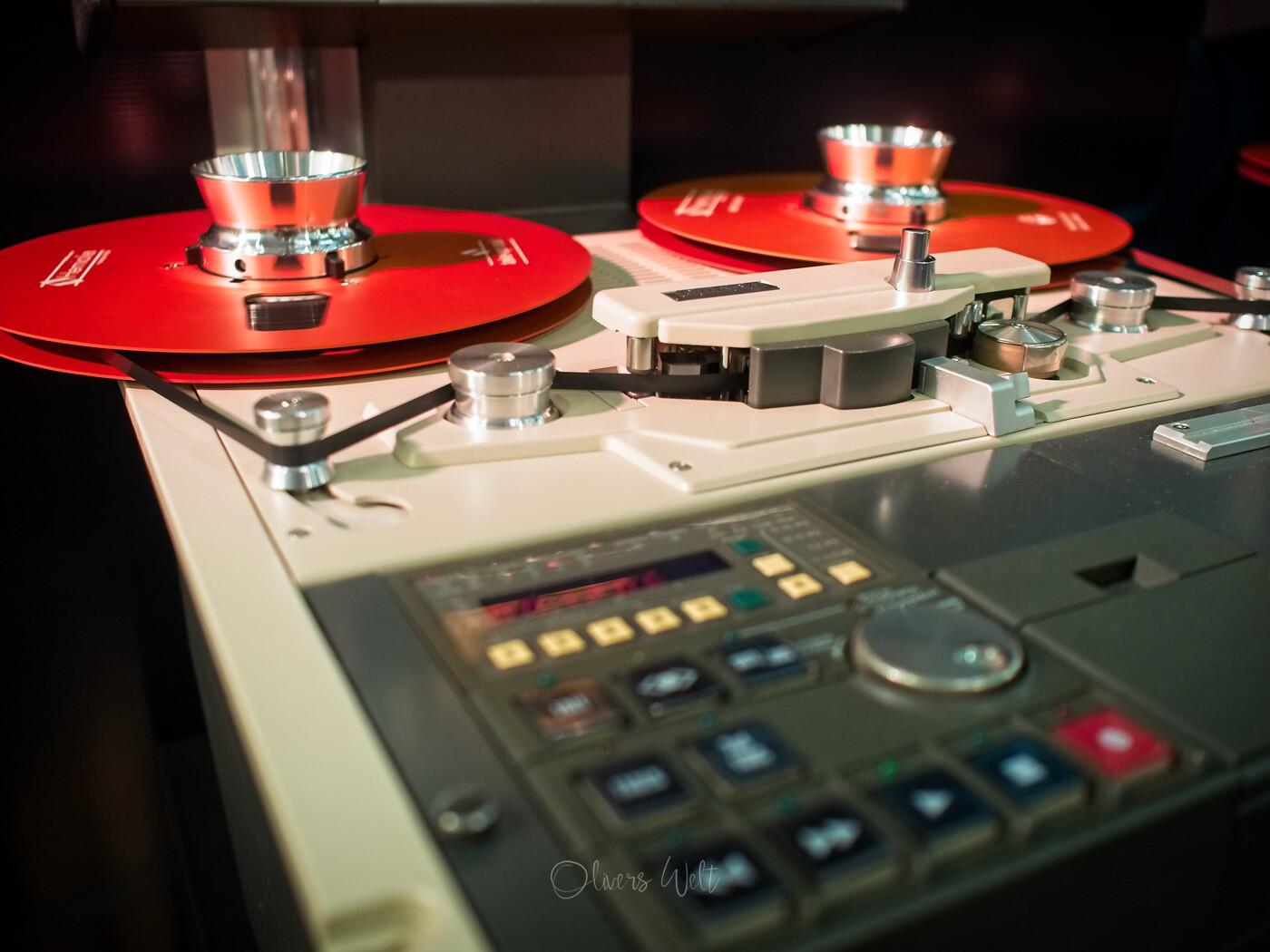 Bild ohne Beschreibung Bild ohne Beschreibung