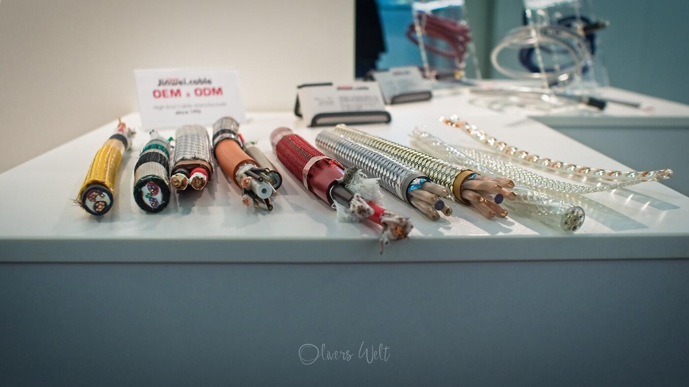 Bild ohne Beschreibung Bild ohne Beschreibung