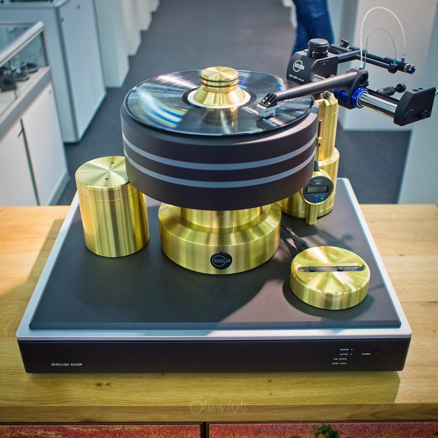 Bild ohne Beschreibung Bild ohne Beschreibung