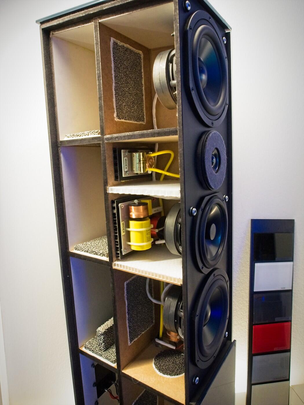 Bild ohne Beschreibung Bild ohne Beschreibung