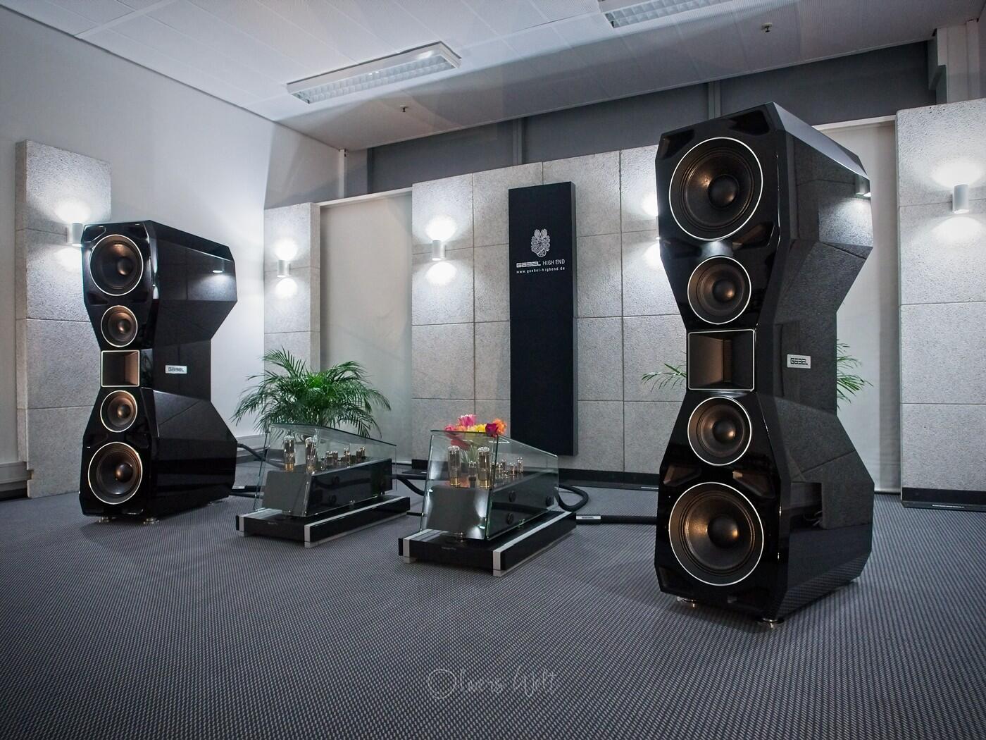 Bild ohne Beschreibung Bild ohne Beschreibung