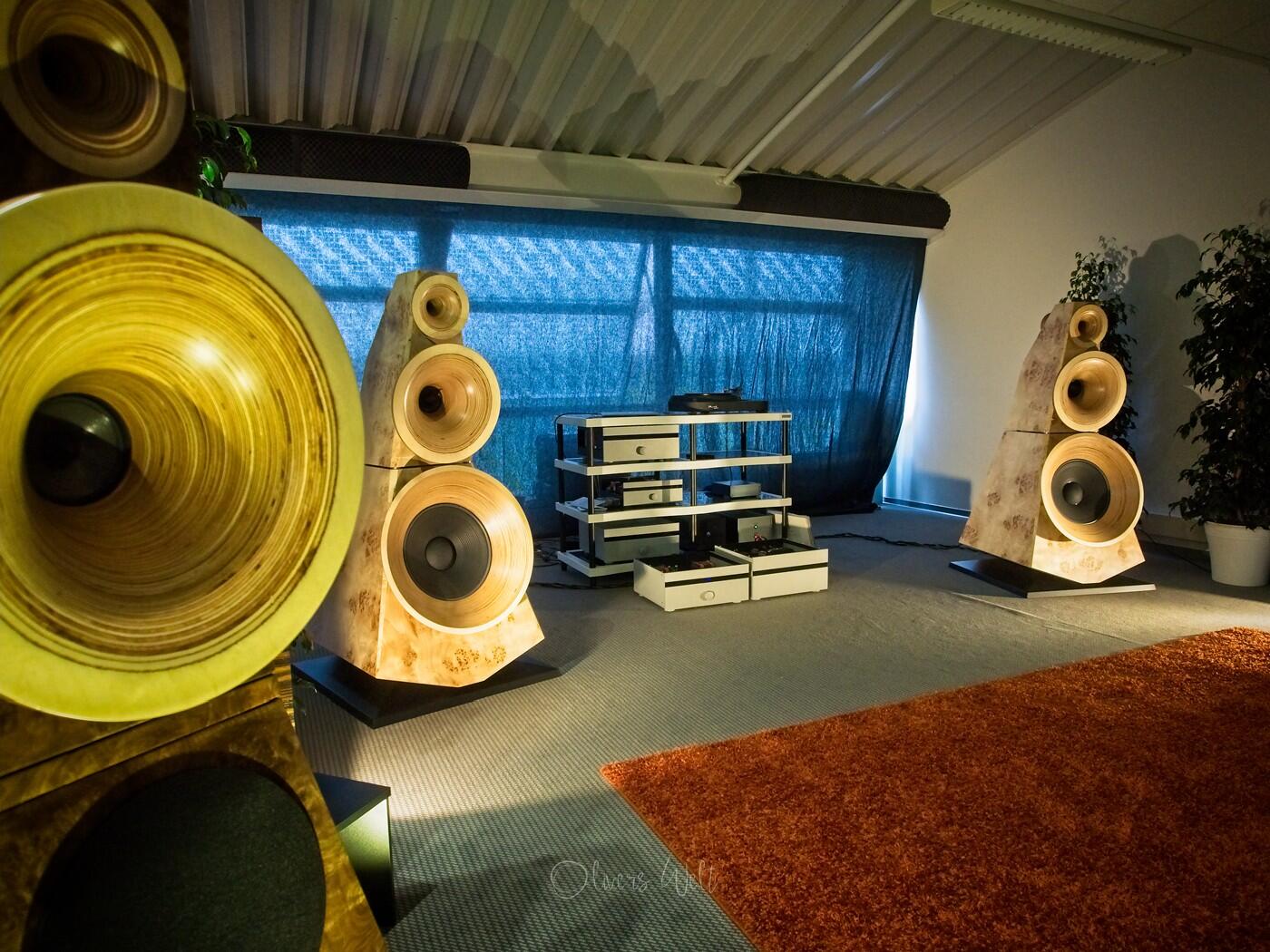 Bild ohne Beschreibung Bild ohne Beschreibung