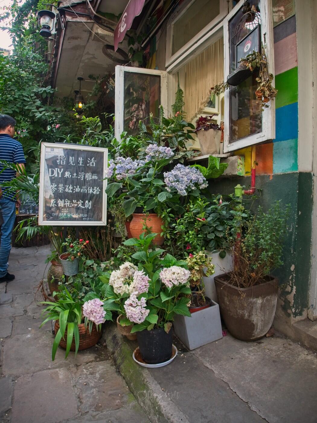 Bild ohne Beschreibung Bild ohne Beschreibung