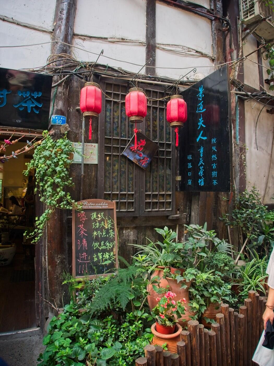 Bild ohne Beschreibung Bild ohne Beschreibung