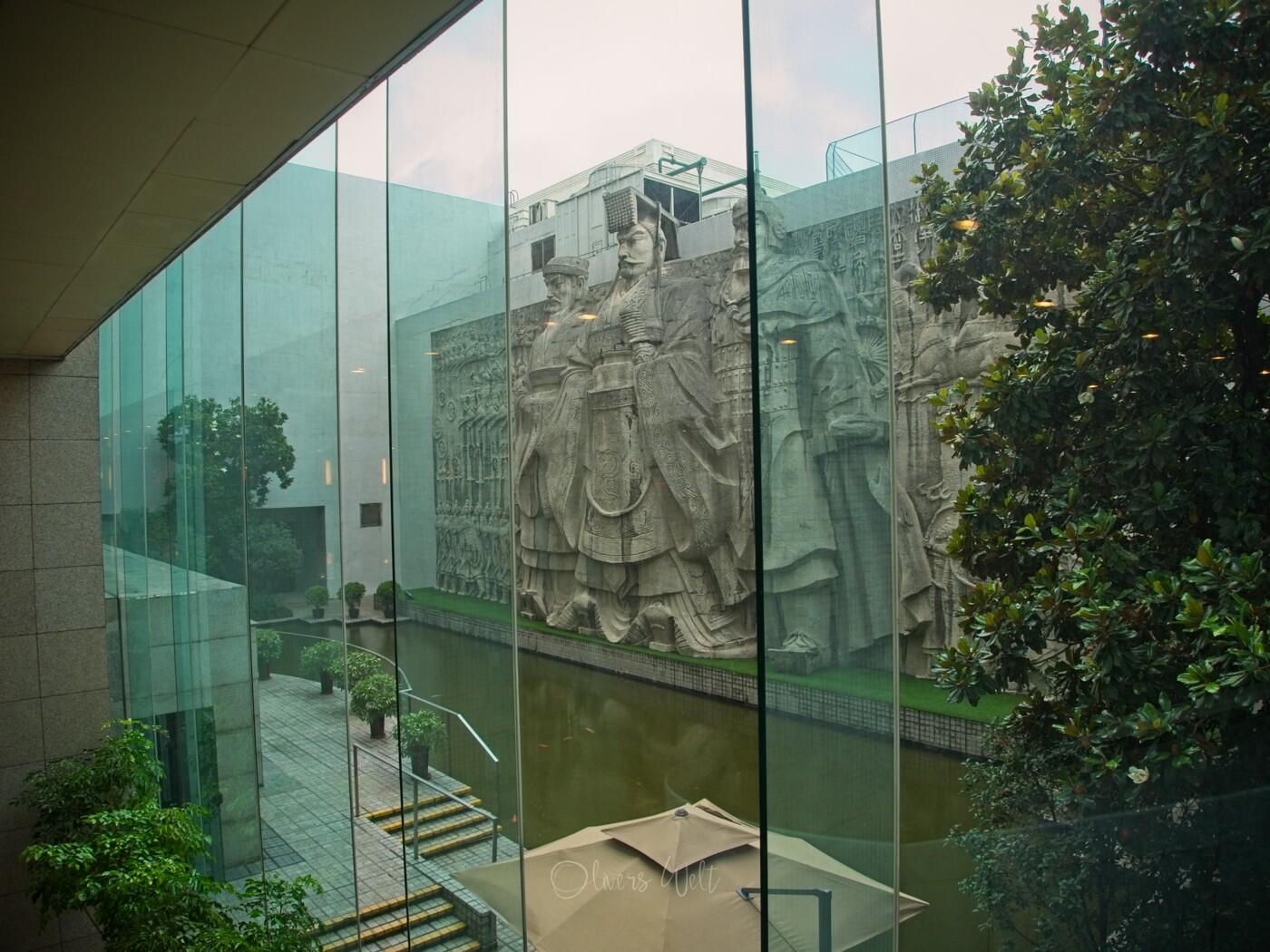 Bild ohne Beschreibung Bild ohne Beschreibung