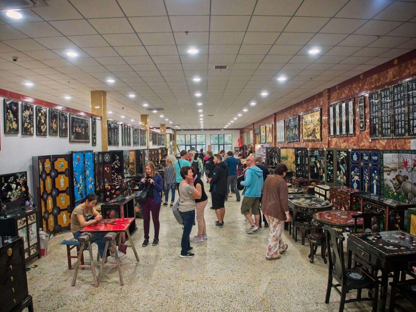 Bild ohne Beschreibung Bild ohne Beschreibung