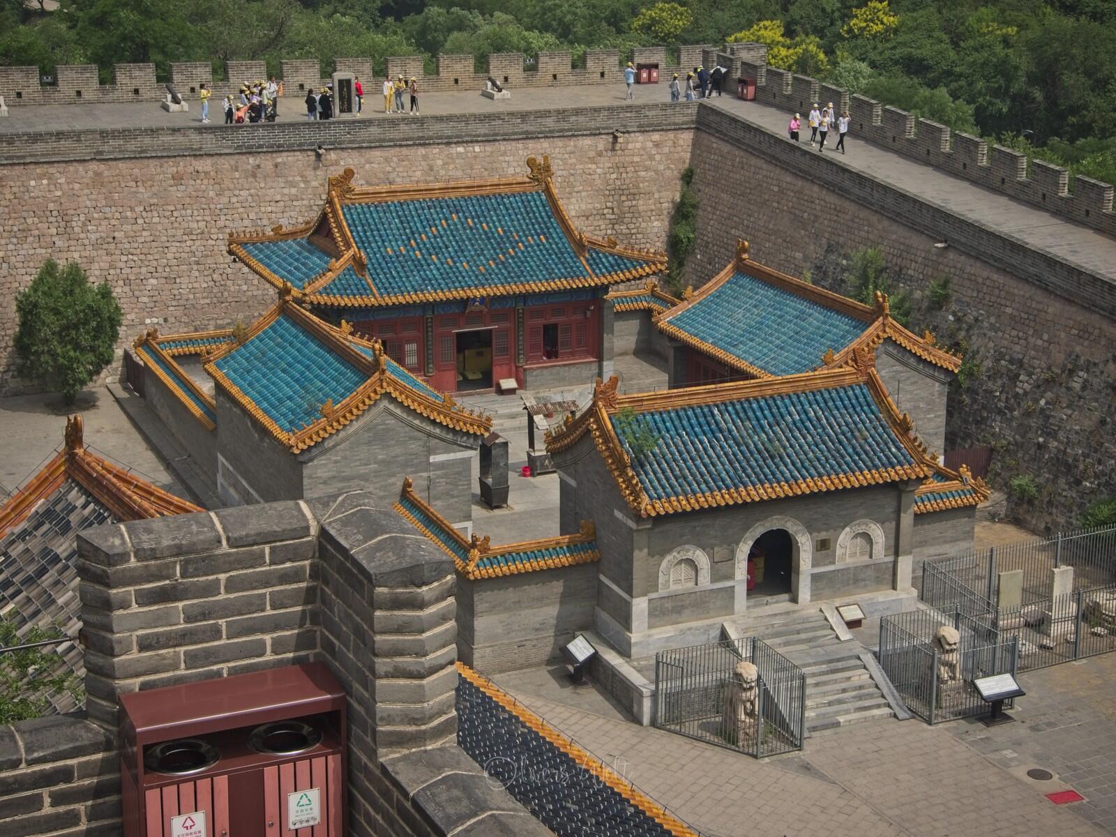 Bild ohne Beschreibung Bild ohne Beschreibung