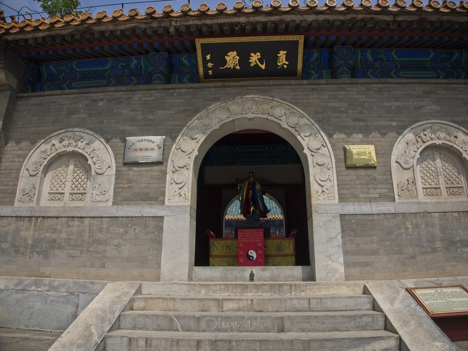 Bild ohne Beschreibung Bild ohne Beschreibung