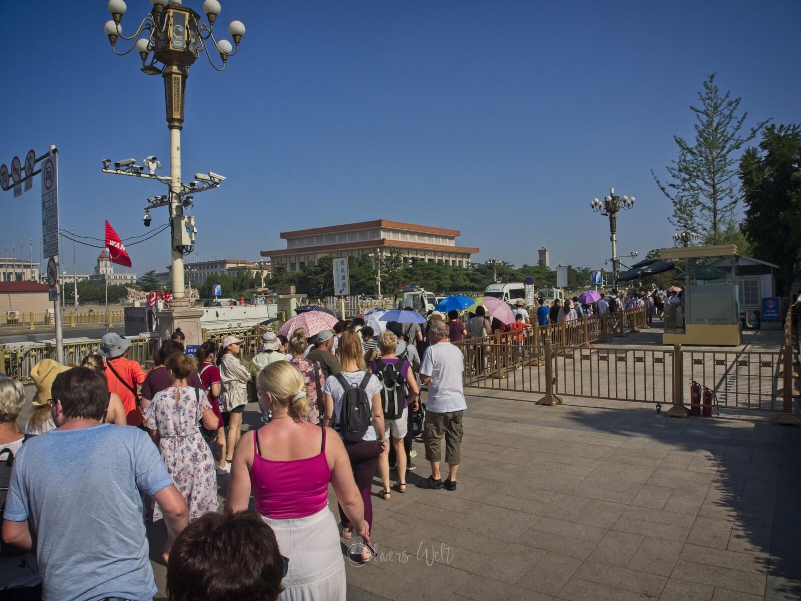 Bild ohne Beschreibung Bild ohne Beschreibung