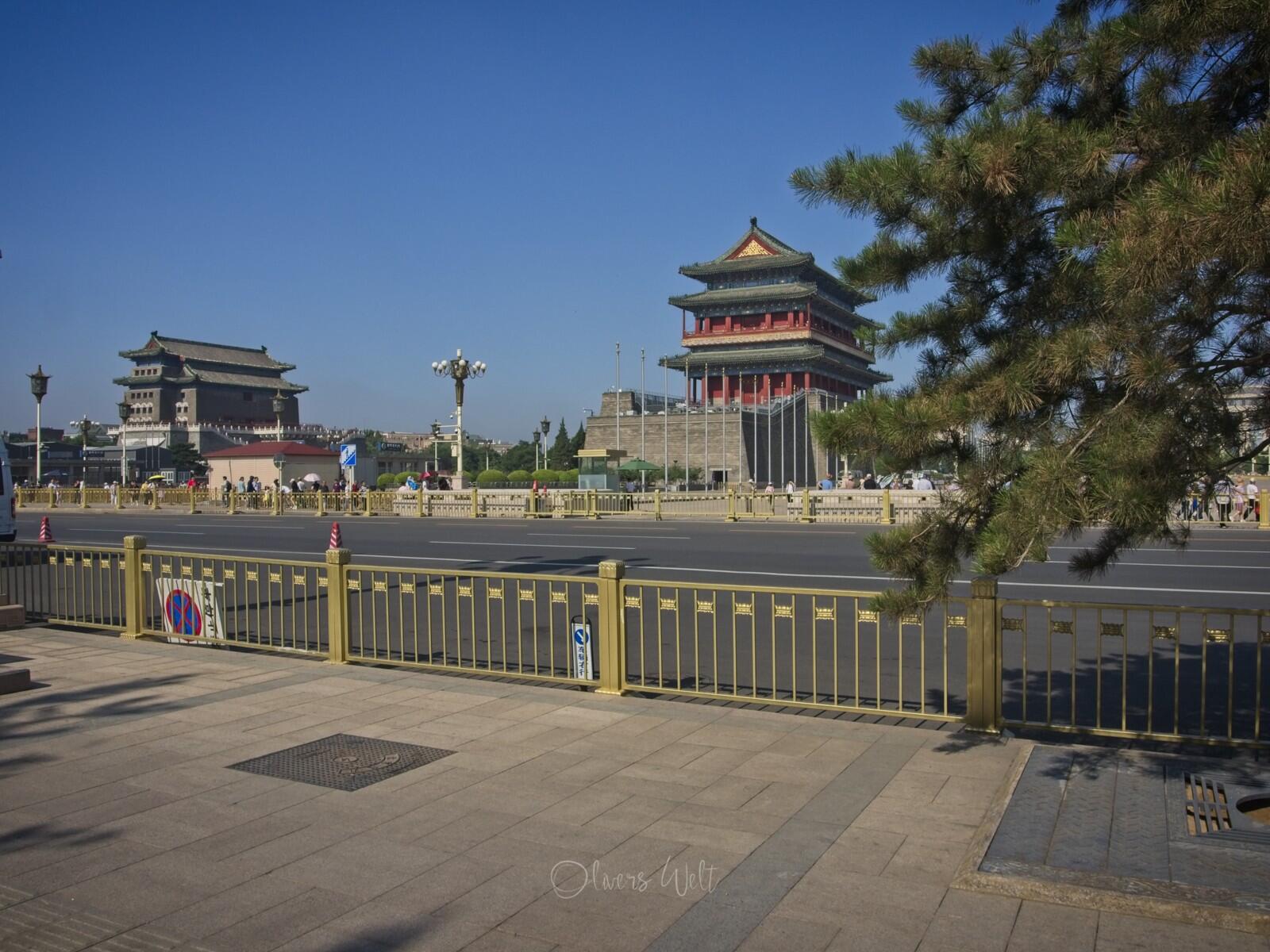 Bild ohne Beschreibung Bild ohne Beschreibung