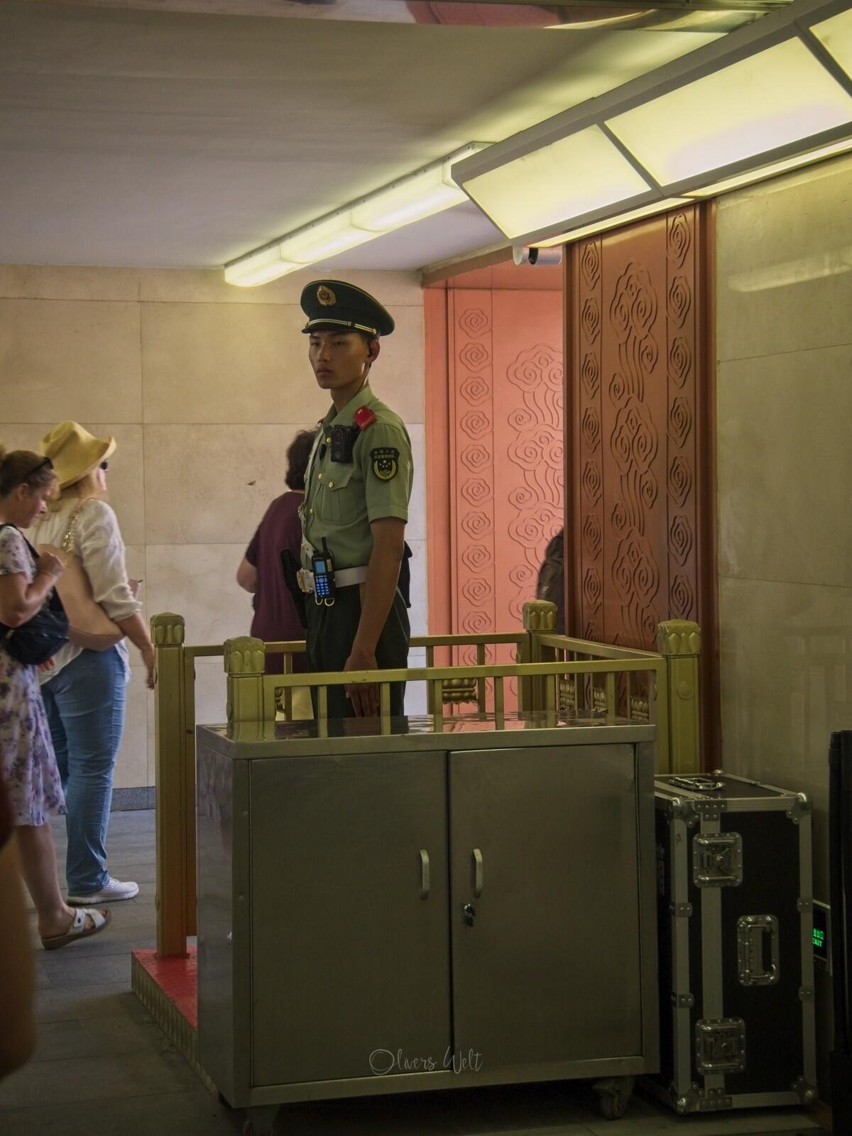 Bild ohne Beschreibung Bild ohne Beschreibung