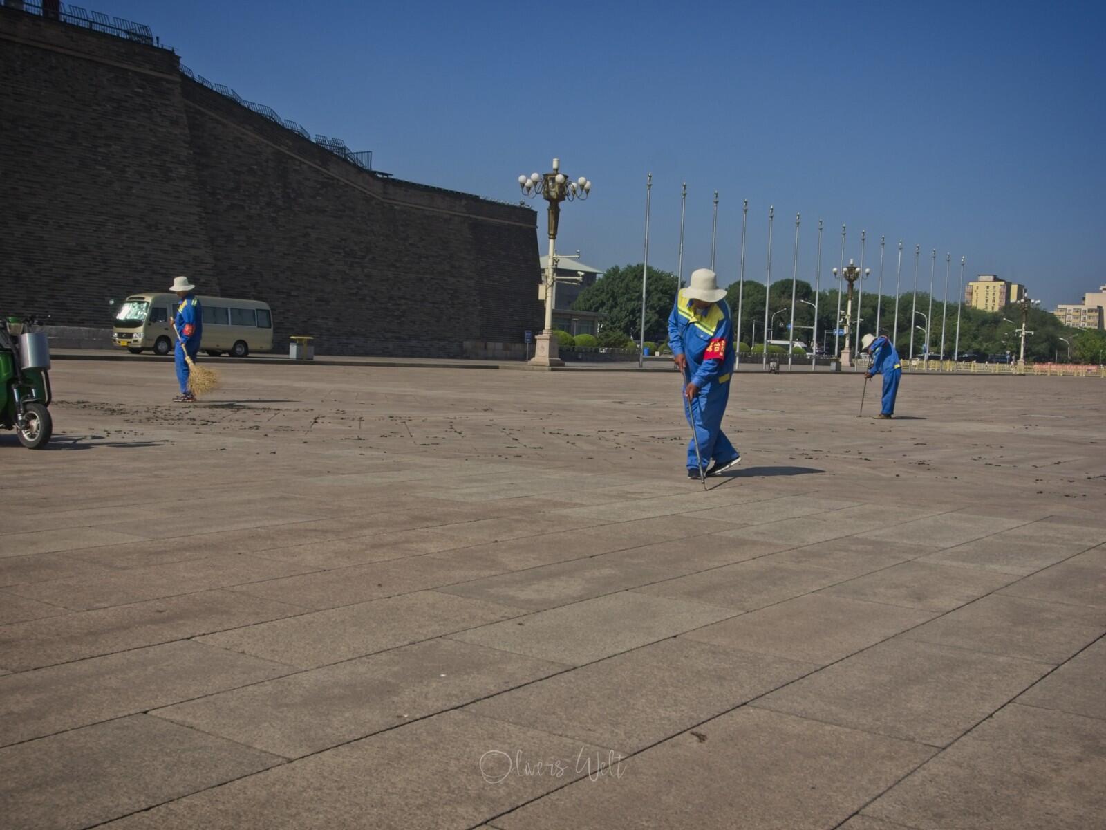 Bild ohne Beschreibung Bild ohne Beschreibung