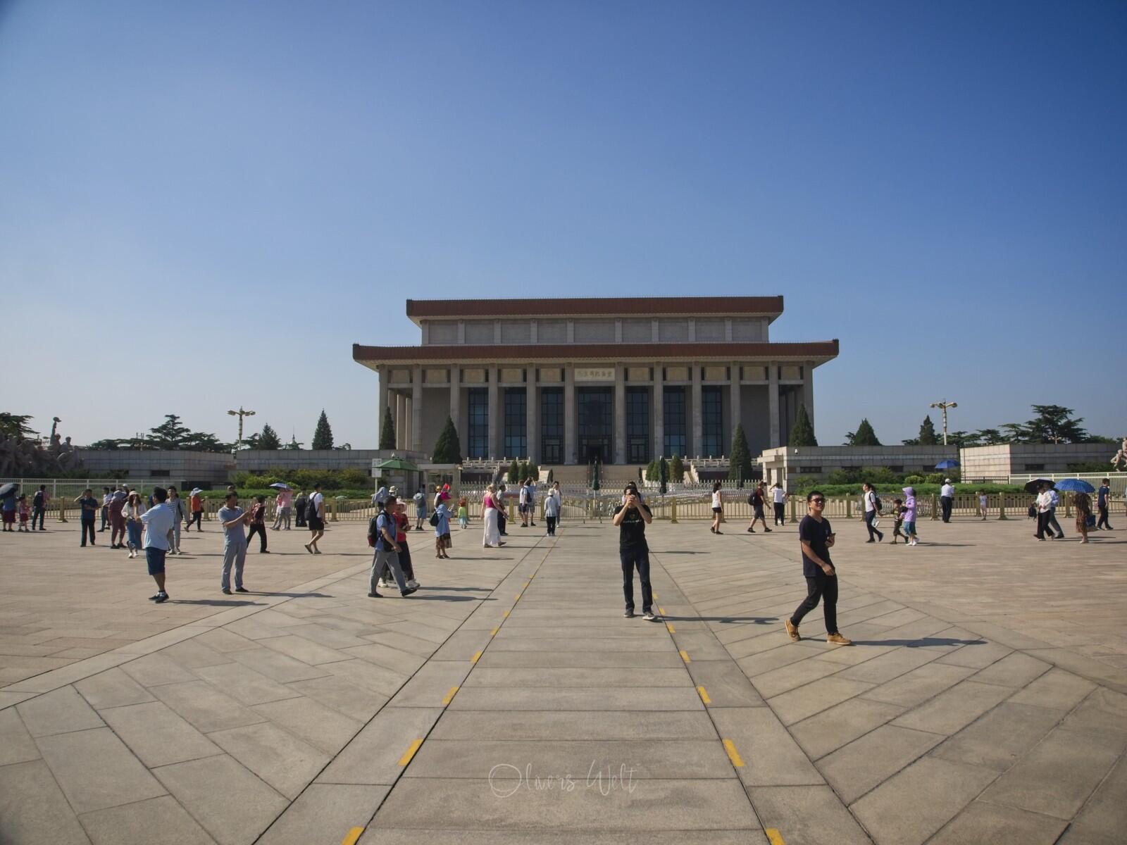 Bild ohne Beschreibung Bild ohne Beschreibung