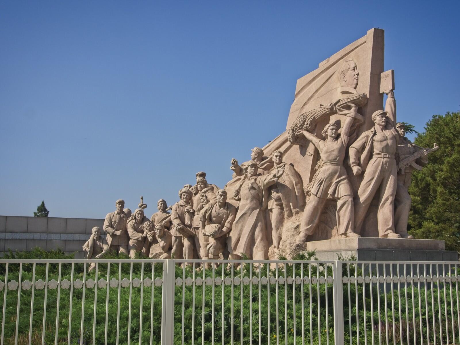 Bild ohne Beschreibung Bild ohne Beschreibung