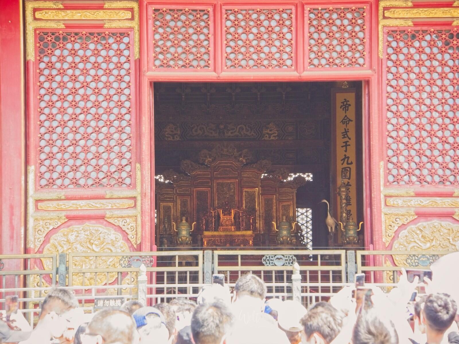 Bild ohne Beschreibung Bild ohne Beschreibung