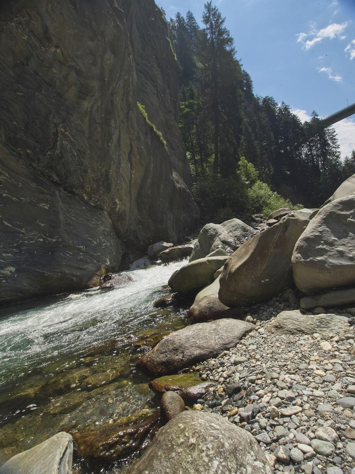 Bild ohne Beschreibung Bild ohne Beschreibung