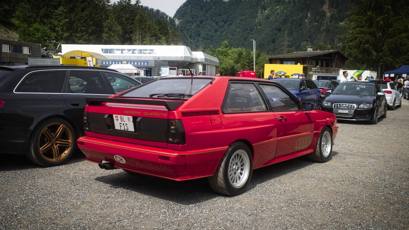 Bild ohne Beschreibung Bild ohne Beschreibung