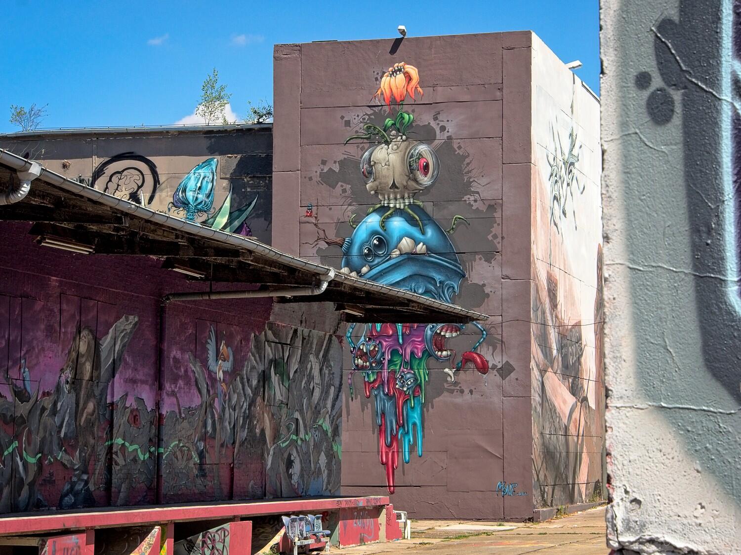 Bild ohne Beschreibung Bild ohne Beschreibung