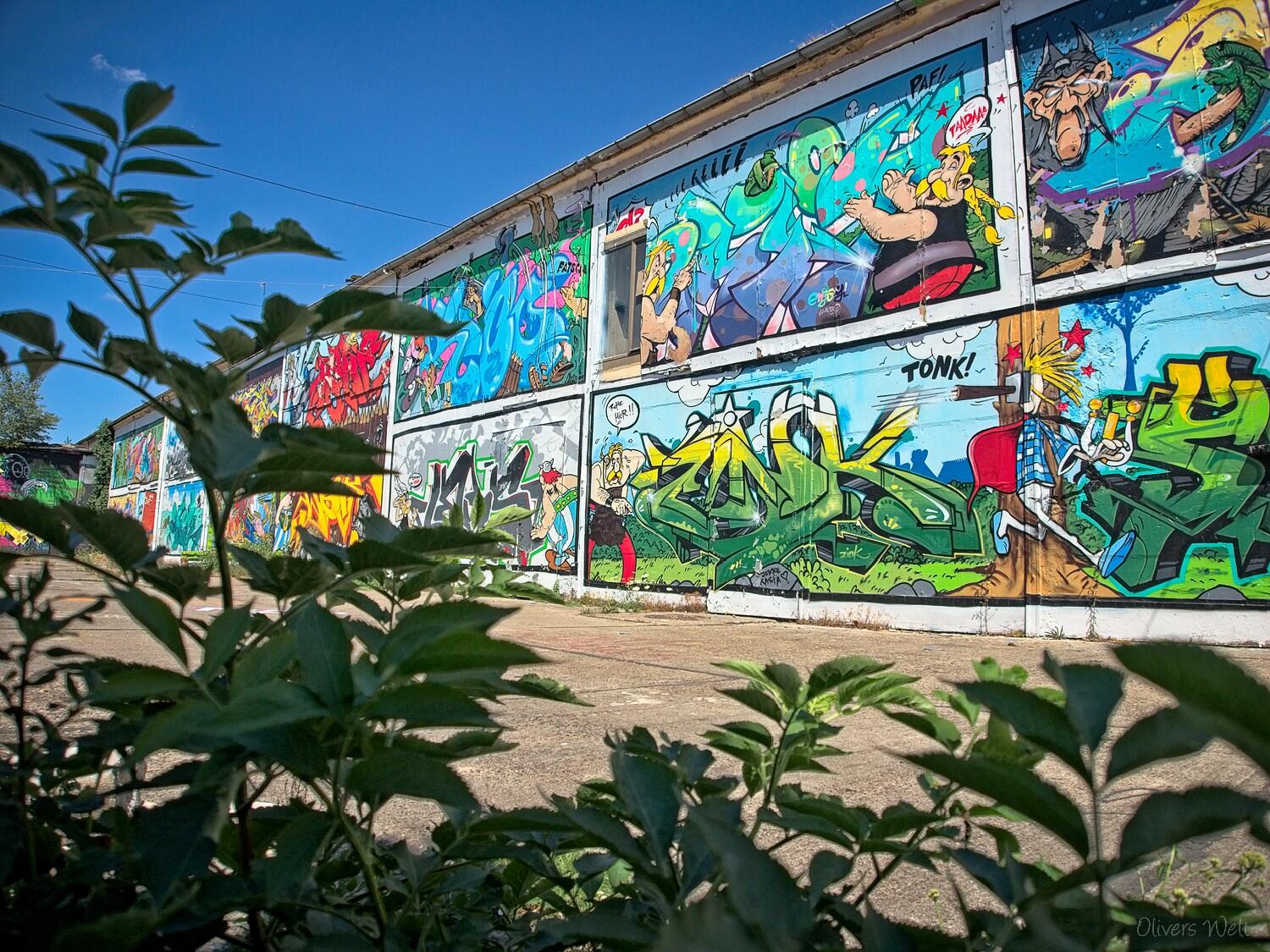 Bild ohne Beschreibung Bild ohne Beschreibung