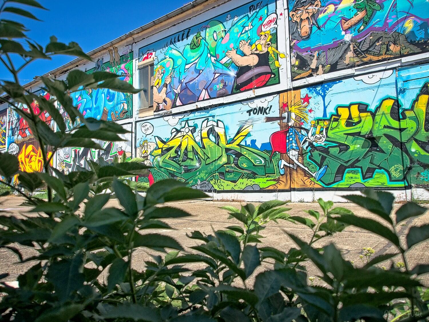 Bild ohne Beschreibung Bild ohne Beschreibung