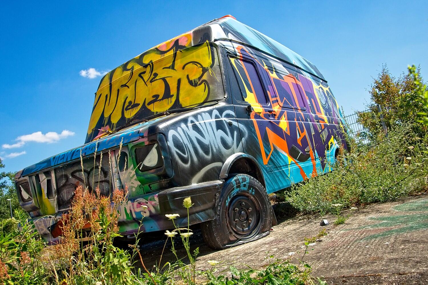 Bild ohne Beschreibung Bild ohne Beschreibung