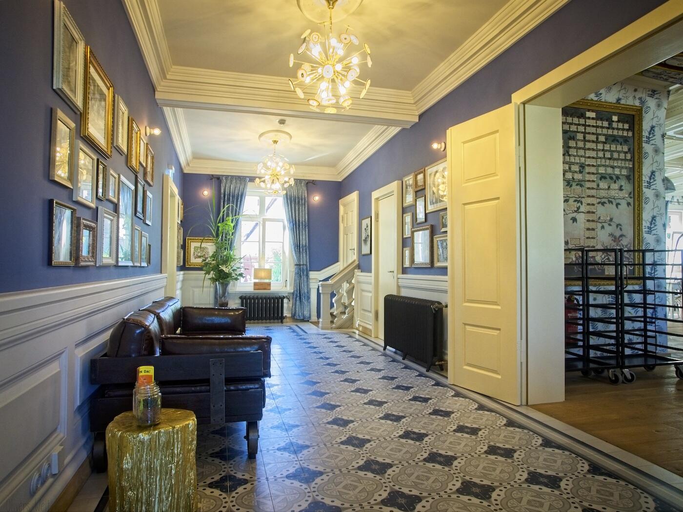 Bild ohne Beschreibung Bild ohne Beschreibung