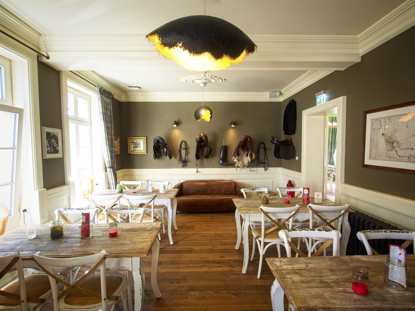 Bild ohne Beschreibung Bild ohne Beschreibung