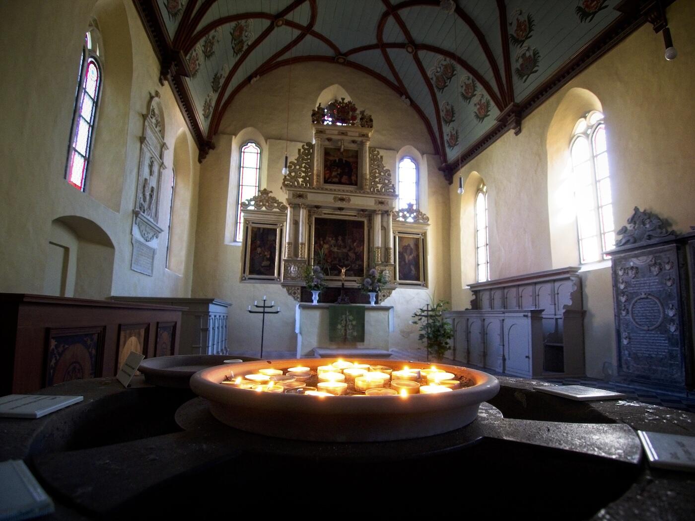 Bild ohne Beschreibung Bild ohne Beschreibung