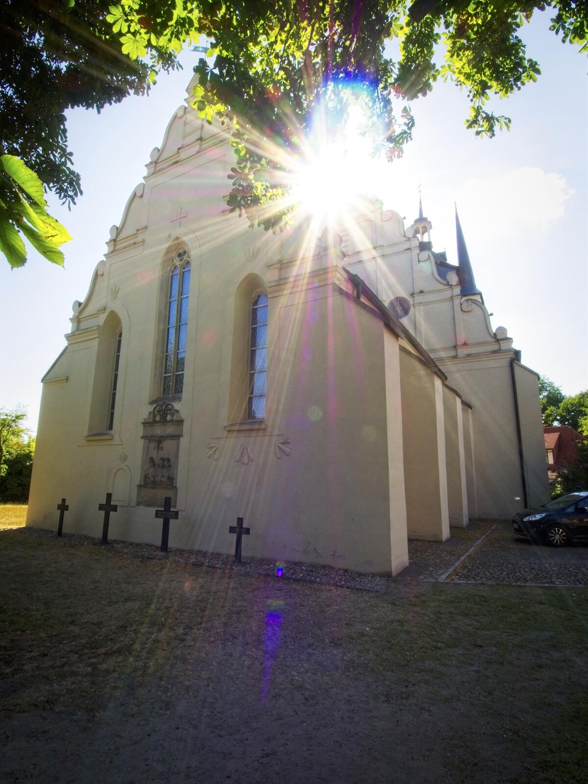 Bild ohne Beschreibung Bild ohne Beschreibung