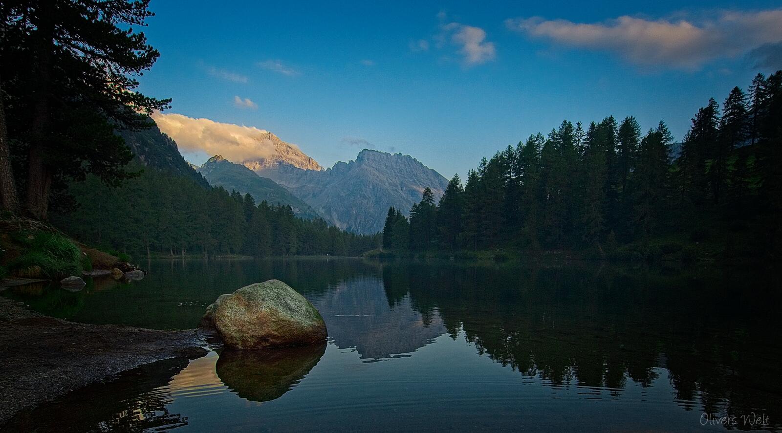 Bild ohne Beschreibung Bild ohne Beschreibung