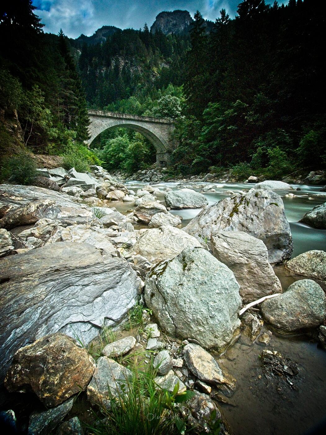 Bild ohne Beschreibung Bild ohne Beschreibung