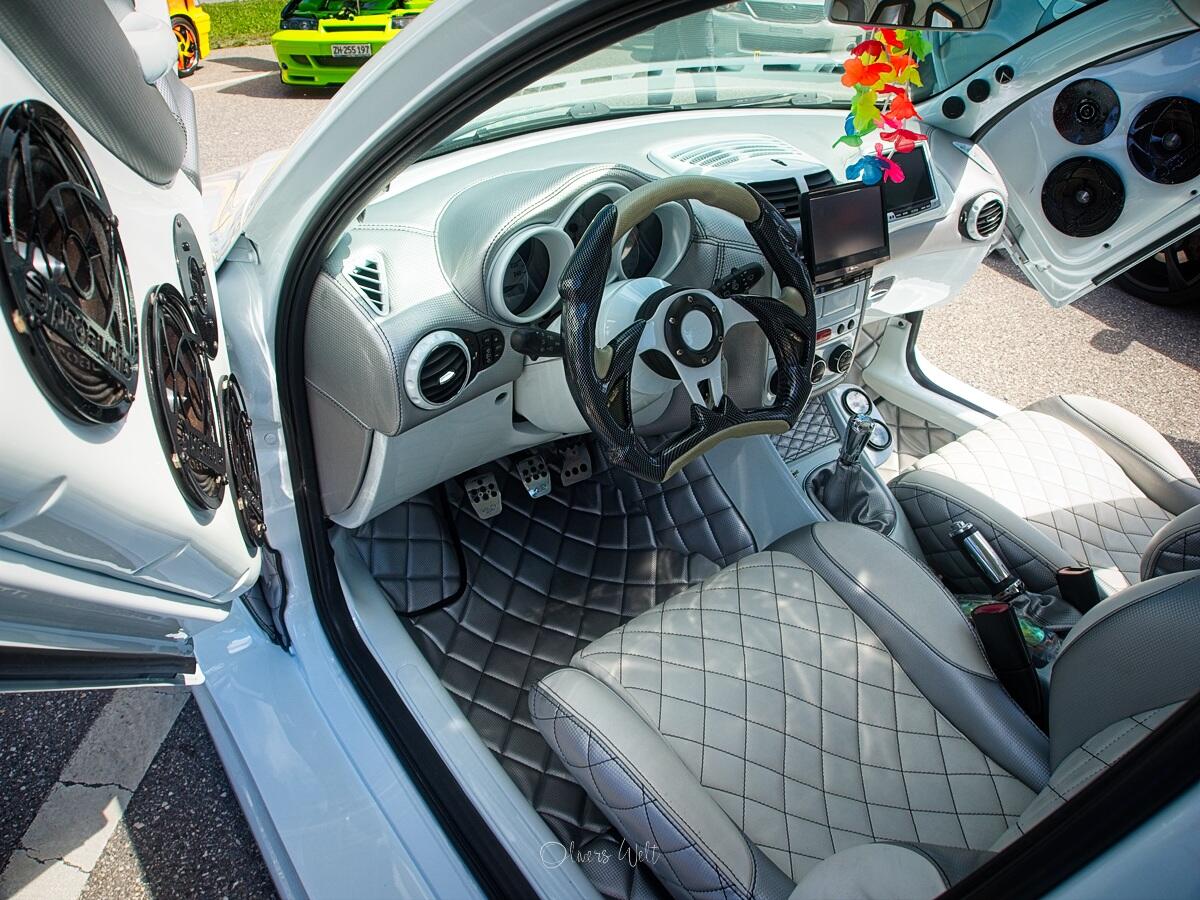 Bild ohne Beschreibung