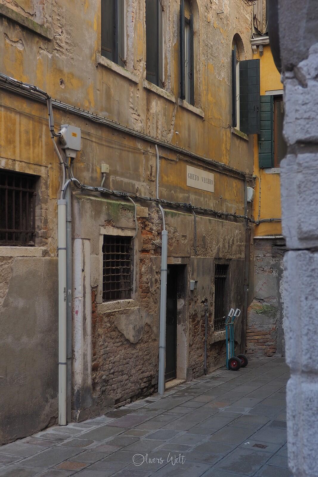 Bild ohne Beschreibung Bild ohne Beschreibung