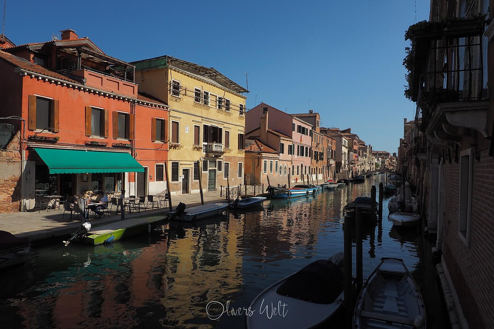 Bild ohne Beschreibung Bild ohne Beschreibung