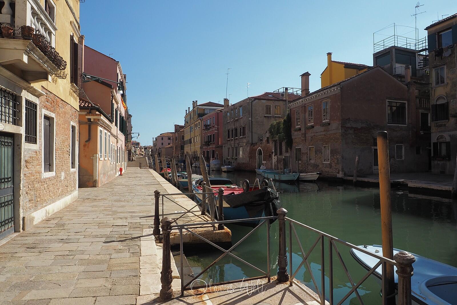 Bild ohne Beschreibung Bild ohne Beschreibung