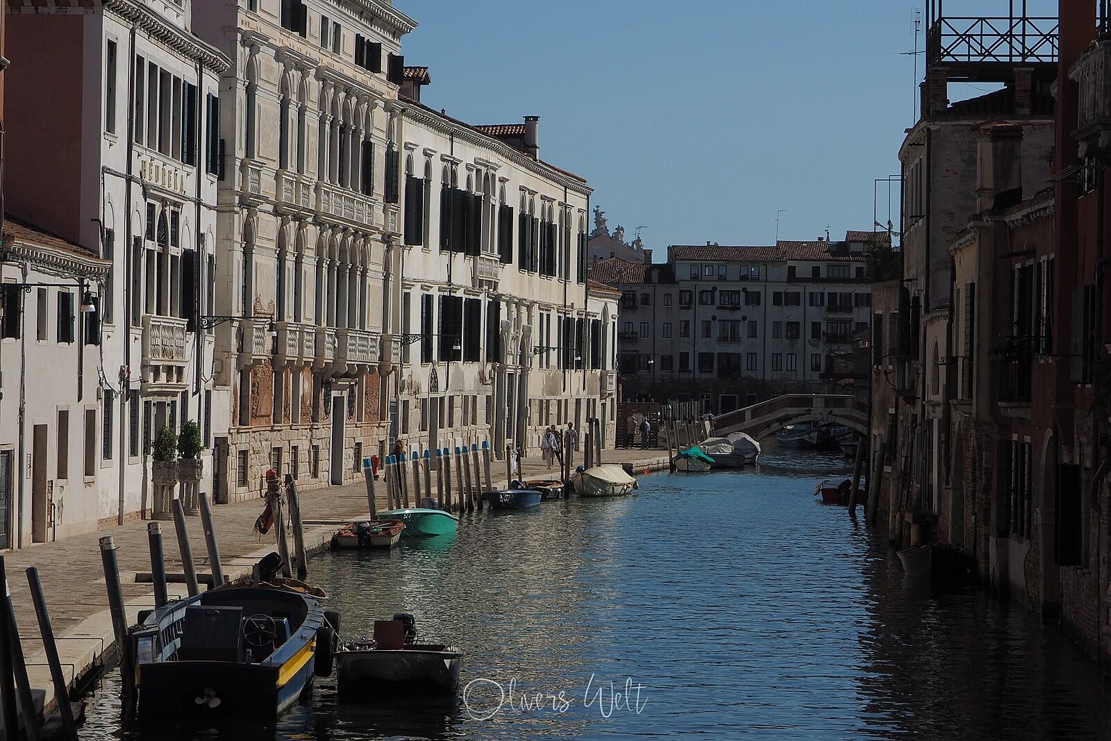 Bild ohne Beschreibung Bild ohne Beschreibung